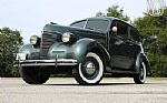 1939 Special - Deluxe Thumbnail 3