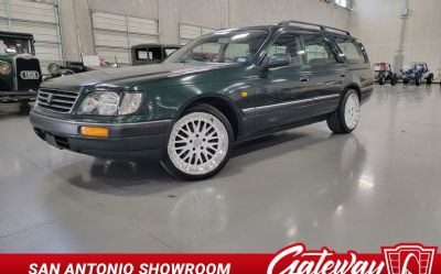 Photo of a 1996 Nissan Stagea for sale