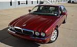 1999 XJ8 Thumbnail 2