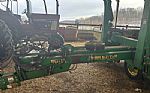 1997 1780 12-23 Row Conservation Planter Thumbnail 4