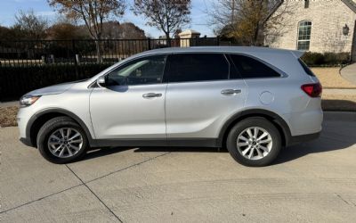 Photo of a 2019 Kia Sorento LX 2WD for sale