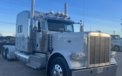 Photo of a 2023 Peterbilt 389 Conventional Sleeper Semi for sale
