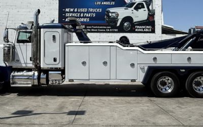 Photo of a 2012 Peterbilt 388 Wrecker TOW Truck for sale