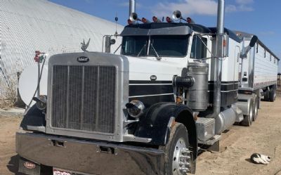 Photo of a 1987 Peterbilt 359 Sleeper Semi Truck for sale