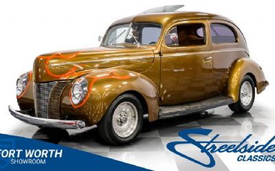 1940 Ford Deluxe Tudor Sedan 