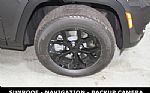 2025 Grand Cherokee L Thumbnail 6