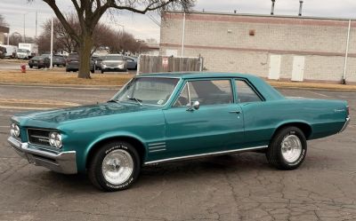 Photo of a 1964 Pontiac GTO Tempest 1964 Pontiac Tempest for sale