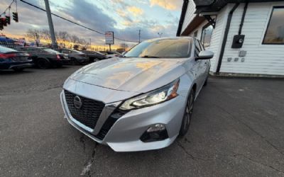 Photo of a 2020 Nissan Altima 2.5 SL AWD Sedan for sale