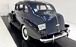 1937 Silverstreak DeLuxe 4 Door Sed Thumbnail 3