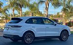 2019 Cayenne Thumbnail 5