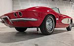 1961 Corvette Thumbnail 16