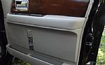 2014 Navigator L Thumbnail 33