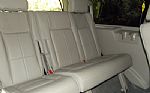 2014 Navigator L Thumbnail 37