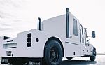 2014 T270 Thumbnail 4