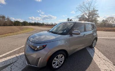 Photo of a 2023 Kia Soul LX for sale