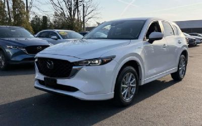 Photo of a 2024 Mazda CX-5 SUV for sale