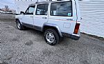 1991 Cherokee Laredo Thumbnail 3
