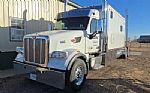 2021 567 Sleeper Semi Truck Thumbnail 6