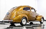 1940 Deluxe Tudor Sedan Thumbnail 26