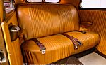 1940 Deluxe Tudor Sedan Thumbnail 56