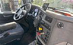 2018 579 Four Axle Dump Truck Thumbnail 8