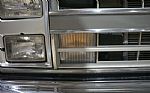 1987 Suburban V10 Thumbnail 36