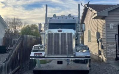 Photo of a 2000 Peterbilt 379exhd for sale