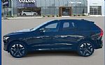 2026 XC60 Thumbnail 4
