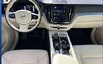 2025 XC60 Plug-In Hybrid Thumbnail 13