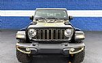 2025 Gladiator Rubicon Thumbnail 4