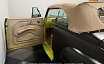 1946 Deluxe Convertible Thumbnail 33
