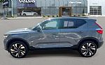 2023 XC40 Thumbnail 5