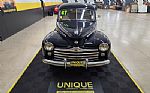 1947 Deluxe 4 door Sedan Thumbnail 2