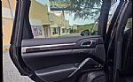 2013 Cayenne Thumbnail 24