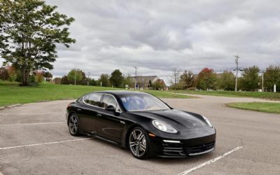 Photo of a 2014 Porsche Panamera 4S Executive for sale