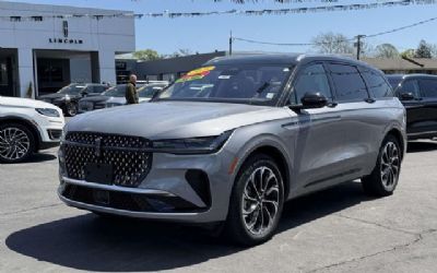 Photo of a 2025 Lincoln Nautilus SUV for sale