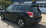 2018 Forester Thumbnail 5