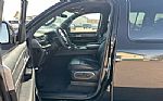 2024 Wagoneer L Thumbnail 10