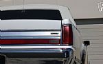1988 Town Car Signature Thumbnail 30