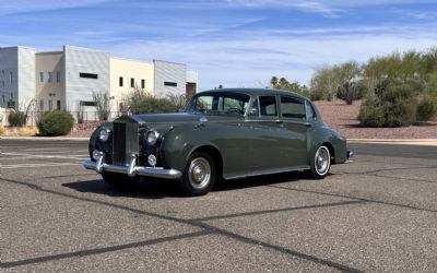 Photo of a 1960 Rolls-Royce Silver Cloud II LWB With Division (limo) Long Wheelbase With Division for sale