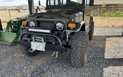 1971 Toyota FJ40 Land Cruiser 