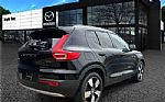2019 XC40 Thumbnail 4