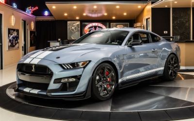 Photo of a 2022 Ford Mustang Shelby GT500 Carbon FI 2022 Ford Mustang Shelby GT500 Carbon Fiber Track Pack Heritage Edition for sale