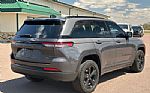 2022 Grand Cherokee Thumbnail 6