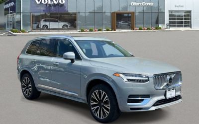 Photo of a 2025 Volvo XC90 Plug-In Hybrid SUV for sale