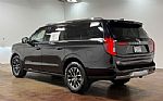 2025 Expedition Max Thumbnail 5