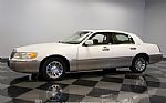 2000 Town Car Signature Series Thumbnail 7