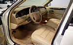 2000 Town Car Signature Series Thumbnail 4