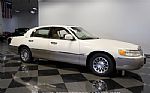 2000 Town Car Signature Series Thumbnail 16