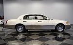 2000 Town Car Signature Series Thumbnail 15
